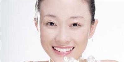冬天洗臉的正確方法 讓肌膚水潤動人