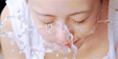 最基本護膚步驟 洗臉的正確方法你會了嗎