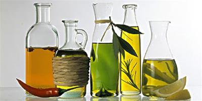 4款簡易橄欖油自製補水面膜