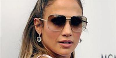 俐落高馬尾變“時髦派對髮型”，拉丁天后珍妮佛·洛佩茲 (Jennifer Lopez) 的髮型小技巧你想不想學習？