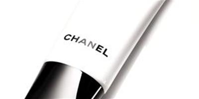 美麗由此開始，香奈兒 (Chanel) CC霜保濕隔離修飾乳全新色調2014精彩上市！