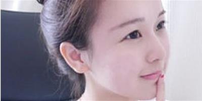 韓式少女瘦臉蓬鬆丸子頭紮法 潮人推薦慵懶簡約系甜美髮型