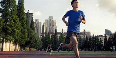 800米跑步呼吸技巧是什麼 教你如何輕鬆完成800米