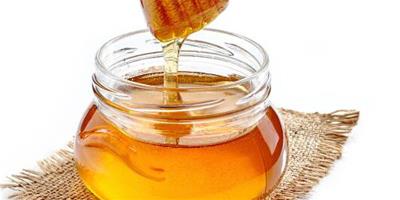 長痘能吃蜂蜜嗎 這樣堅持喝蜂蜜可以快速祛痘
