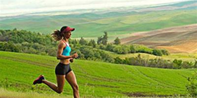 每天早晨堅持跑步有哪些好處 專家給你個堅持的理由