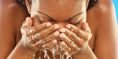 用淘米水洗臉有什么好處 關于用淘米水洗臉 你需要了解的一些真相