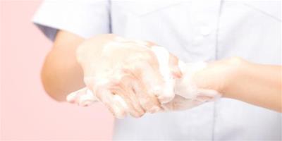 手變粗糙怎么恢復 護理手部皮膚的方法