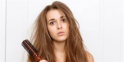 洗頭掉多少頭髮算正常 導致脫髮的原因是什麼