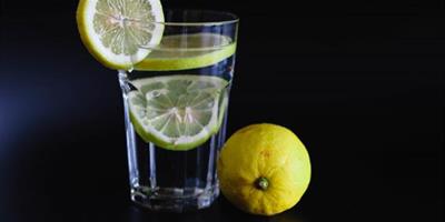 喝檸檬水能祛痘嗎 還有哪些方法