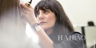 香奈兒 (Chanel) 2018/19 早春度假系列秀場妝容發佈！妝容由全球彩妝創意與色彩設計總監露西婭 · 皮卡打造