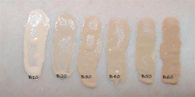 聖羅蘭墨水粉底液色號怎麼選 聖羅蘭墨水粉底液幹皮能用嗎