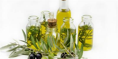 食用橄欖油可以預防妊娠紋嗎？