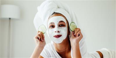 去美容院做皮膚清潔好嗎 皮膚深層清潔的步驟有哪些