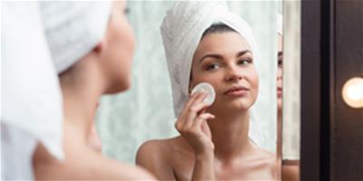 油性皮膚用什么乳液比較好 油性皮膚怎么洗臉