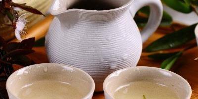 草藥茶減肥 秋季更適用