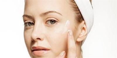 油性皮膚保濕補水效果好的護膚品推薦