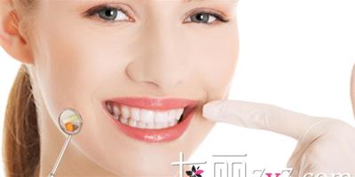 牙黃怎麼變白 四個變白方法助你重拾自信