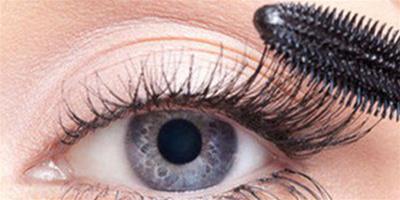 【突】泡泡眼怎麼畫眼妝呢 7步教你打造魅力電眼