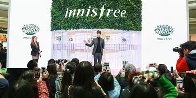 李敏鎬攜小清新來到南京路步行街，悅詩風吟 (innisfree)全球最大旗艦店正式亮相上海