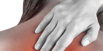 後背疼痛是什麼原因造成？ 五個疾病會引起後背疼
