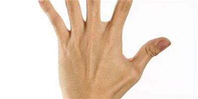 雙手會暴露你的年齡 手部護理的重要性