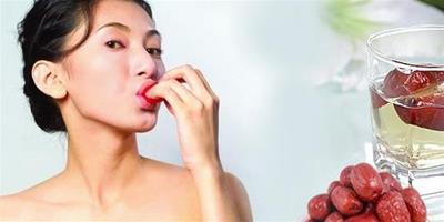 女人吃紅棗好處多 紅棗的功效和作用
