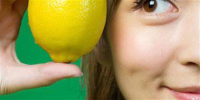 減肥排毒美白 檸檬水真的有這麼神奇嗎？
