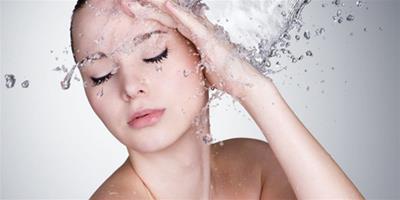 幹性皮膚用什麼洗面乳 幹性皮膚如何保養