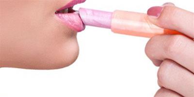 唇膏怎麼塗呢？ 5個步驟教你如何護理口唇