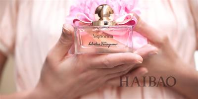 2015年世博會菲拉格慕 (Salvatore Ferragamo) 香水帶來全新Signorina Sweet Stories