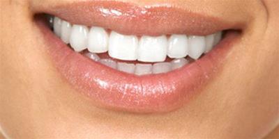 牙齒咬合深怎麼辦？ 5種矯正方法讓你擁有整齊的牙齒