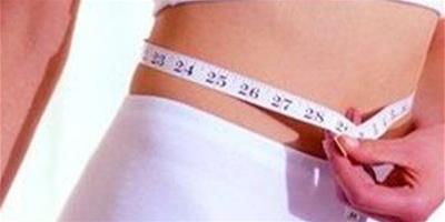 瑜珈減肥瘦肚子法大盤點 2招收腹瑜伽讓你輕鬆減小肚