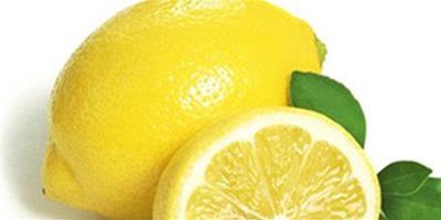 喝檸檬汁可以減肥嗎？ 教你檸檬水減肥的正確方法