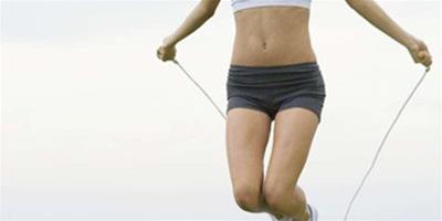 跳繩減肥法一個星期能瘦多少 教你跳繩減肥的正確方法