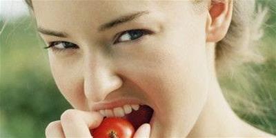 晚餐吃番茄減肥 美味享瘦兩不誤