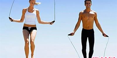 跳繩和跑步哪個更減肥？運動減肥效果大比拼_運
