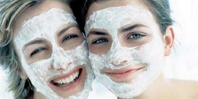 甘油護膚美容方法 巧用甘油自製面膜護膚美容