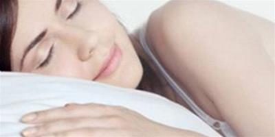 什麼睡覺能豐胸 4種睡姿給你解詳情